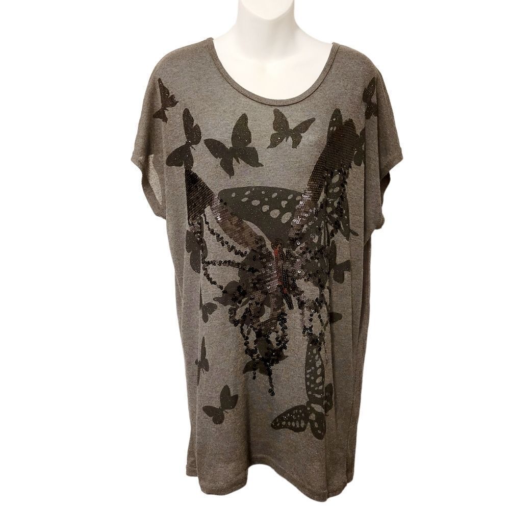 2/$20 Vintage grey butterfly pattern top blouse sweater